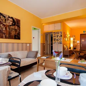 Passeggiate Romane Bed & Breakfast